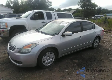2009 Nissan Altima 2.5/2.5S z USA, uszkodzony, nr VIN 1N4AL21E89N506229